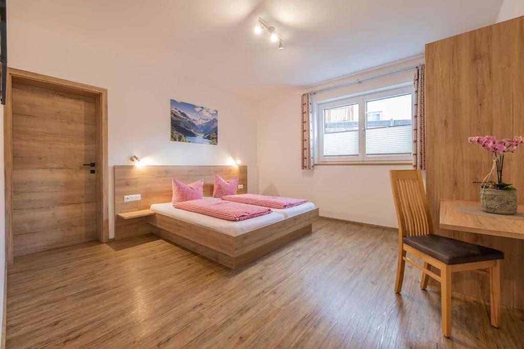 Apartamento Haus Jedeler Neustift im Stubaital Exterior foto